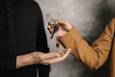 handing keys to new house