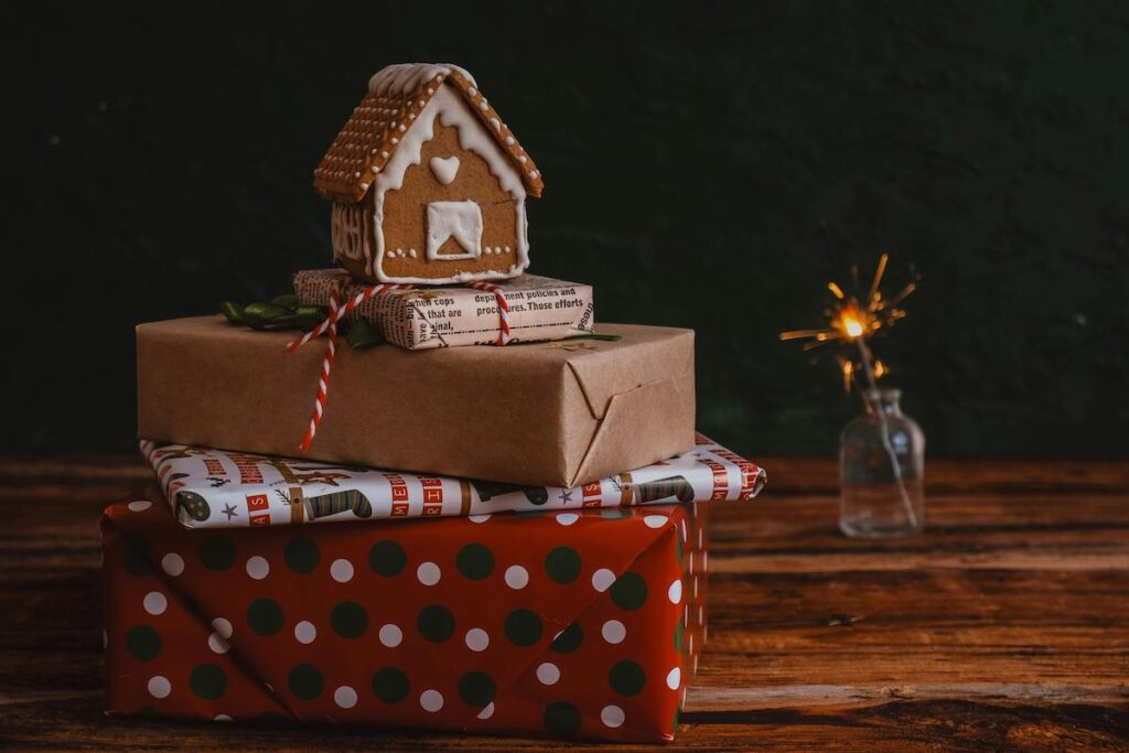 christmas presents and ginger bread house